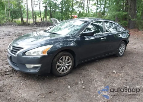 2014 Nissan Altima 2.5 S из США, поврежденный, VIN 1N4AL3AP4EC186873